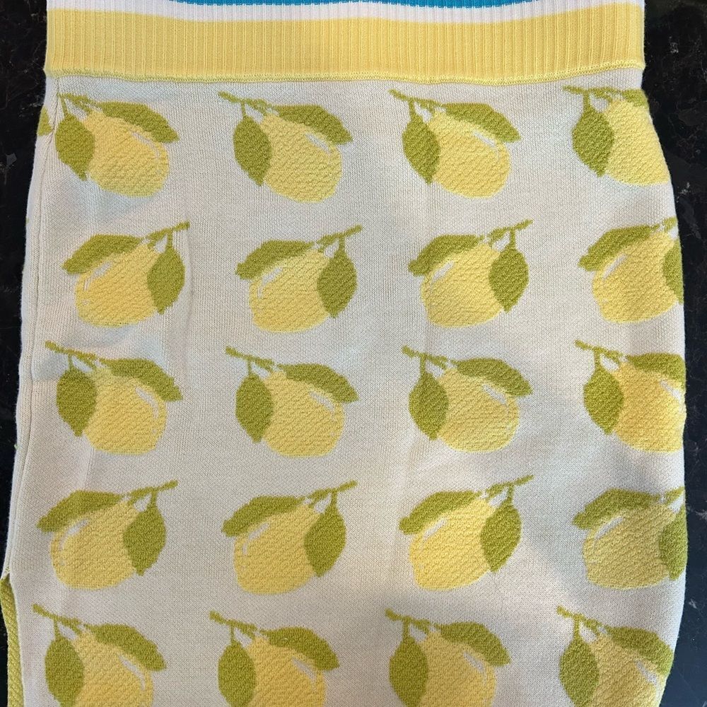 SOLID & STRIPED lemon patterned Yellow and Cream … - image 3